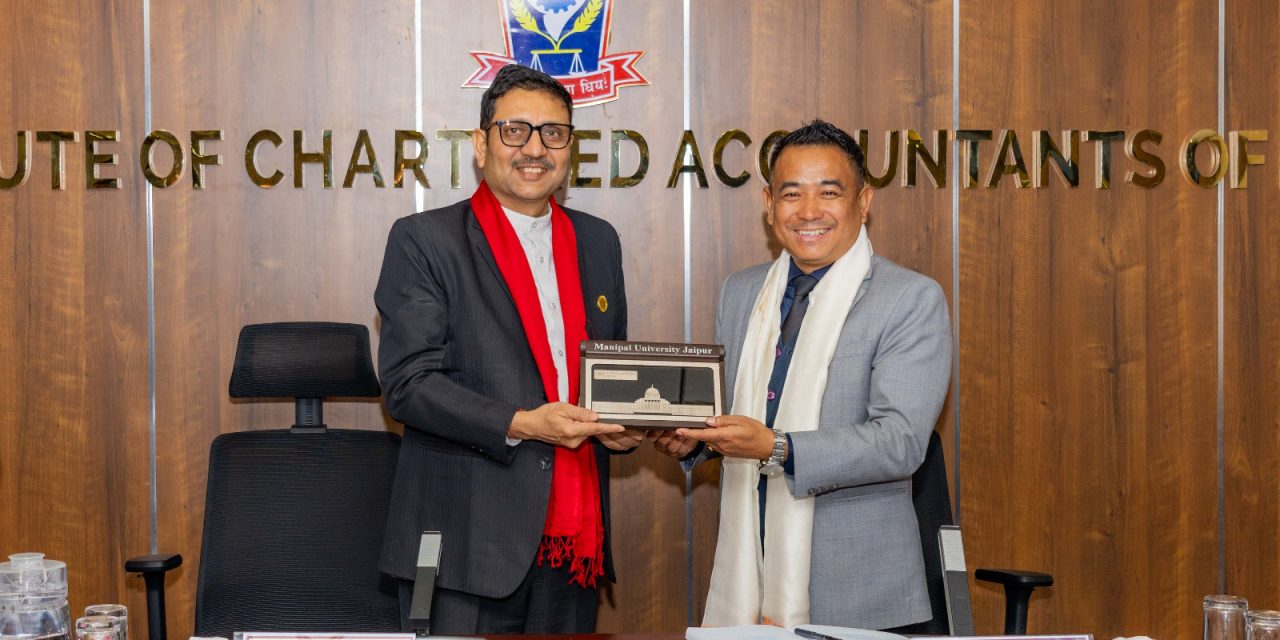 आइक्यानका चार्टर्ड एकाउन्टेन्ट सदस्यहरुले स्नातकोत्तर उपाधि हासिल गर्ने सम्बन्धी समझदारीपत्रमा हस्ताक्षर