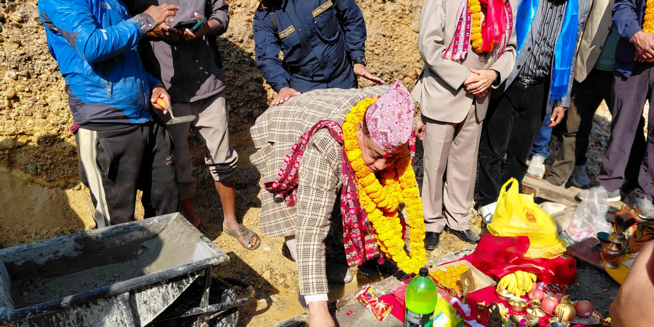 मुख्यमन्त्री बानियाँद्वारा बकैया ५ र ६ जोड्ने पक्की पुलको शिलान्यास, करिब ८०० घरधुरी लाभान्वित