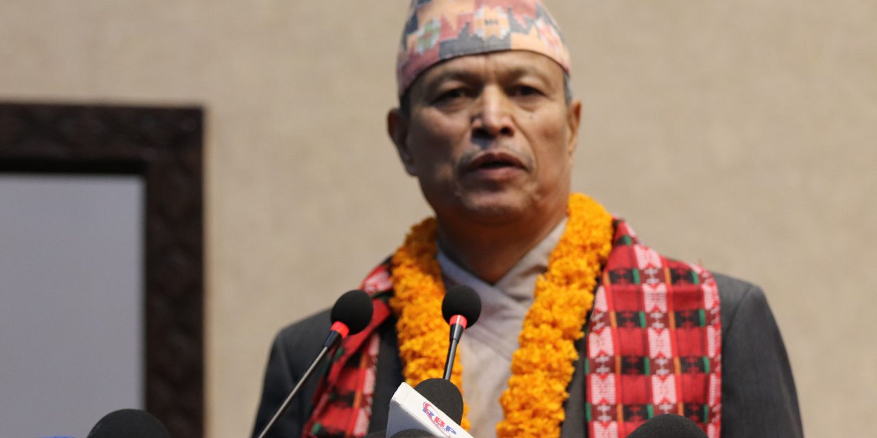 केपी ओलीले कम्युनिष्ट पार्टीलाई अघि बढाउन सक्दैनन्, एमालेमा भएकाहरु फर्किनुस् : भीम रावल