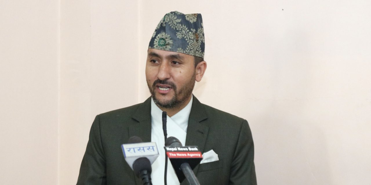 प्रतिनिधिसभाको निर्वाचन फागुन २१ मै हुन्छ : मन्त्री खरेल