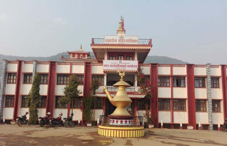 अपाङ्गमैत्री छैनन् स्थानीय सरकार !