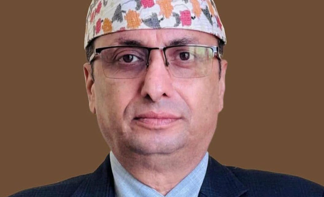 पर्यटन मन्त्रालयको कमान्ड अब सचिव मुकुन्द निरौलाको काँधमा !