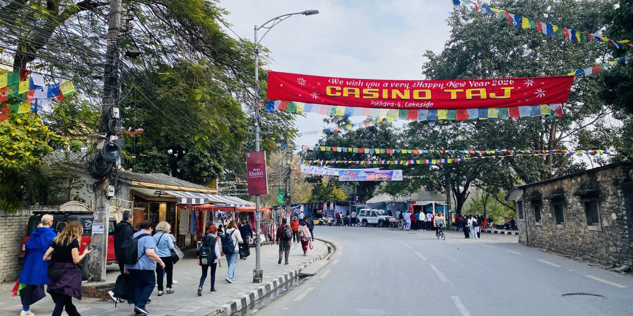नयाँ वर्षको स्वागतमा व्यग्र पोखरा