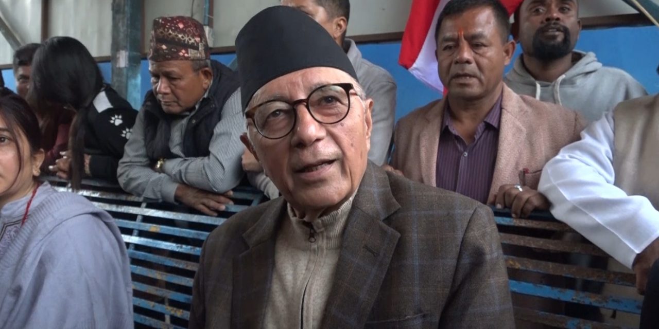 निर्वाचनबाट कांग्रेस भाग्दैन : शेखर कोइराला
