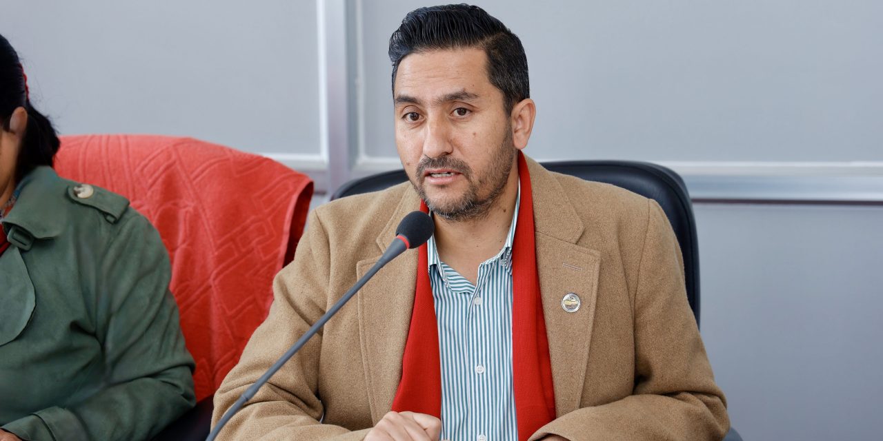 सिनेमा प्रमाणीकरणका लागि बोर्डलाई प्रभावकारी बनाउनुपर्छ :  सञ्चारमन्त्री खरेल