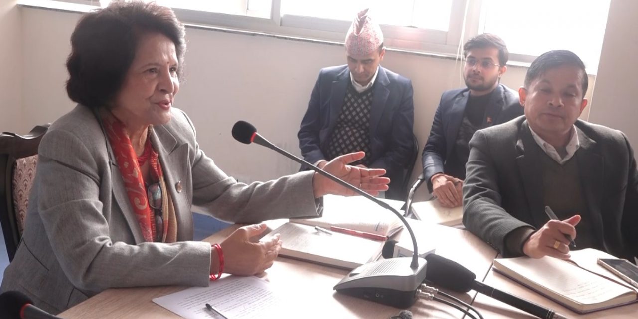स्वास्थ्यमन्त्री डा गौतमद्वारा तीन महिनाको कार्यप्रगति विवरण सार्वजनिक