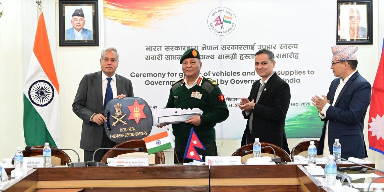 भारतबाट निर्वाचन सम्बन्धी सहयोगको तेस्रो खेप हस्तान्तरण
