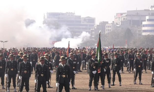 टुँडिखेलमा भव्य रुपमा मनाइयो सेना दिवस (तस्बिरमा हेर्नुहोस्)