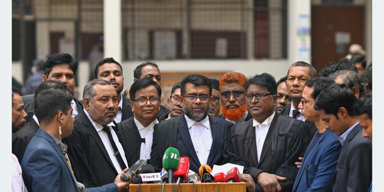 बङ्गलादेशकी पूर्वप्रधानमन्त्री हसिना र भतिजीलाई भ्रष्टाचारमा जेल सजाय
