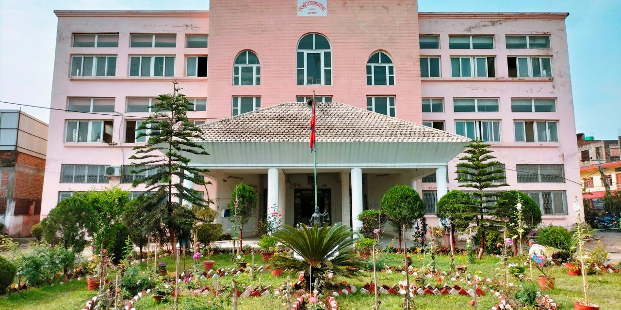 सब इन्जिनियर हत्या घटनाः सर्लाही जिल्ला अदालतको सेवा अवरुद्ध