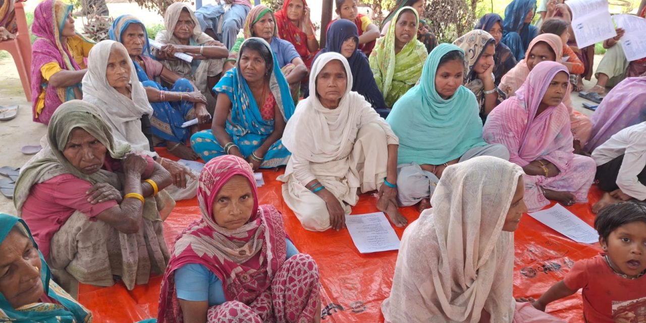 मधेसी महिलालाई मतदाता शिक्षा