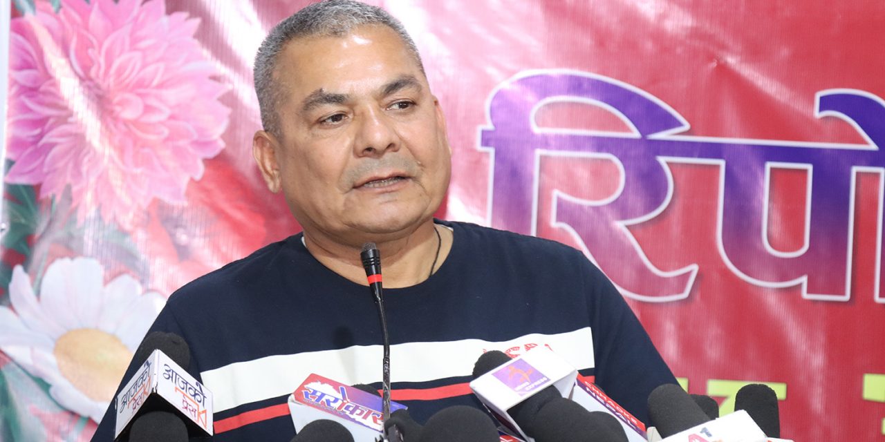 ऋषि धमलालाई बलिउडका अमिताभ बच्चनसँग तुलना, उहाँको अभाव यो देशले उहाँ नहुँदा थाहा पाउनेछ: दुर्गा प्रसाईं