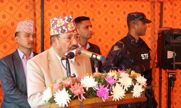 निर्वाचन हुन्छ, कि हुन्न भन्ने अन्योलको वातावरण चिरेर प्रतिनिधिसभा सदस्य निर्वाचन सम्पन्न गरायौँः कार्यवाहक प्रमुख निर्वाचन आयुक्त भण्डारी