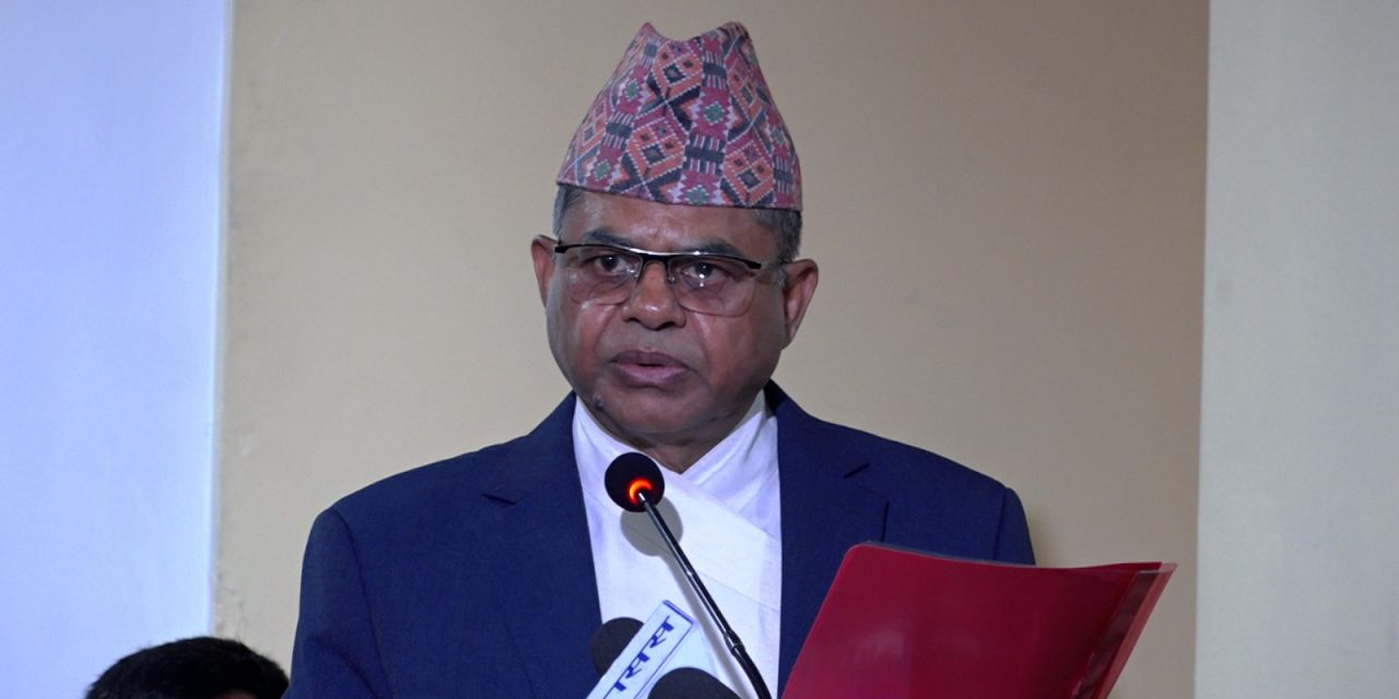 कुष्ठ प्रभावित व्यक्ति माथि गरिने व्यवहार सुधार गर्न आवश्यक : मन्त्री सिन्हा