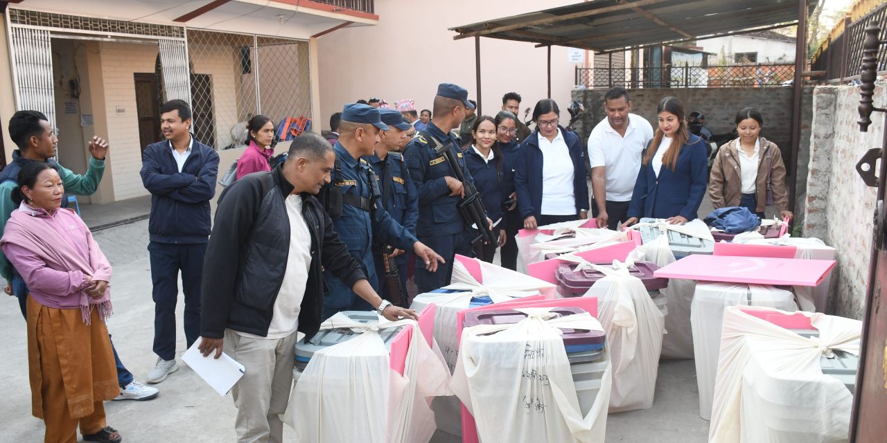 निर्वाचन आयोगले भन्यो : मतदानको पूर्व गर्नुपर्ने सबै काम सम्पन्न