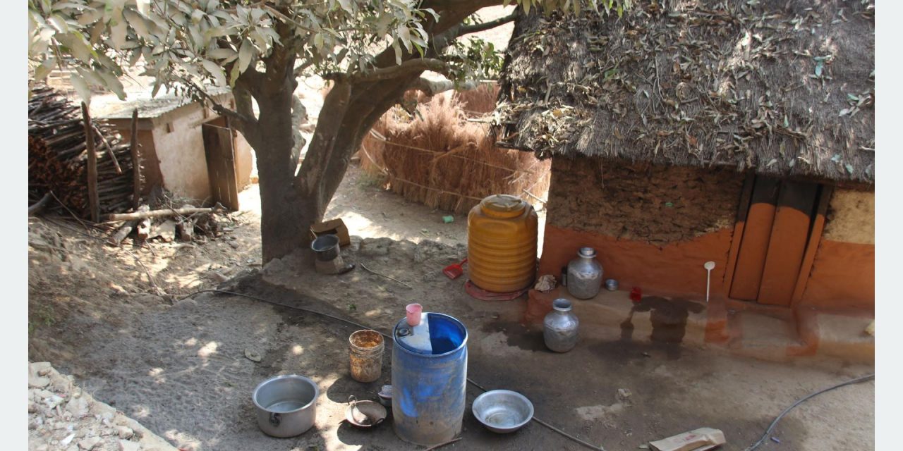 ‘खानेपानी अभावपछि गाउँ खाली हुन थाल्यो’