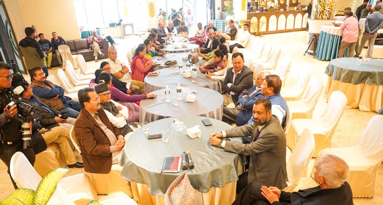१४औं महाधिवेशनबाट निर्वाचित केन्द्रीय सदस्यहरू आन्तरिक छलफलमा जुटे