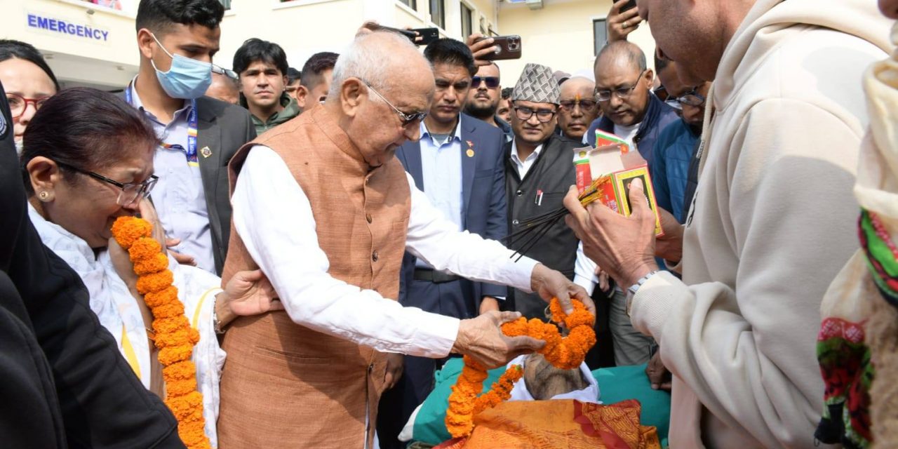 एमाले अध्यक्ष ओलीलाई पितृशोक