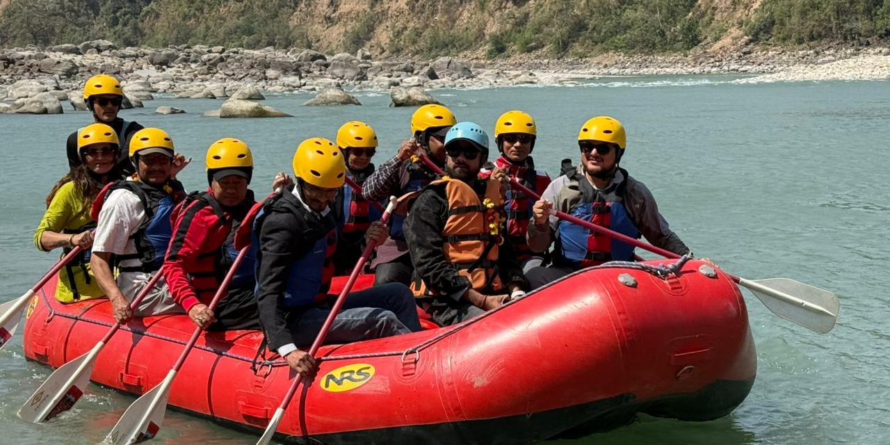 महाकाली नदीमा व्यावसायिक र्याफ्टिङ सुरु