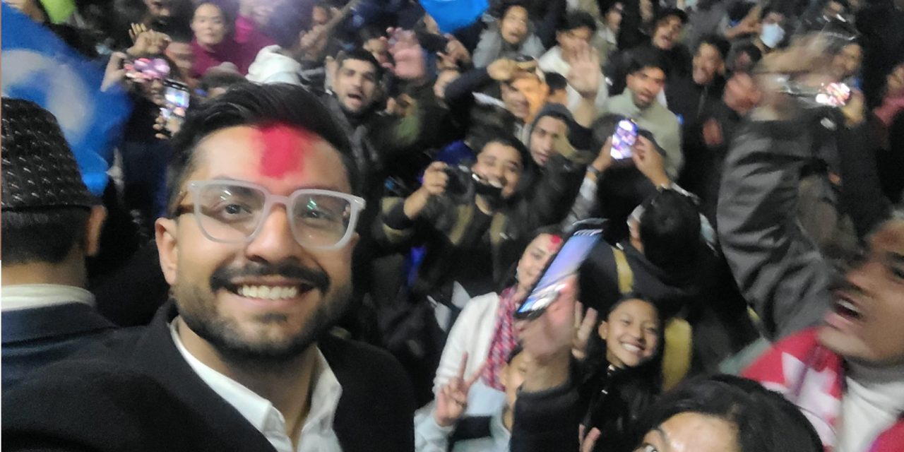 ‘हेभिवेट’ लाई पाखा लगाउँदै काठमाडौँ-५ मा रास्वपाका सस्मित पोखरेल विजयी