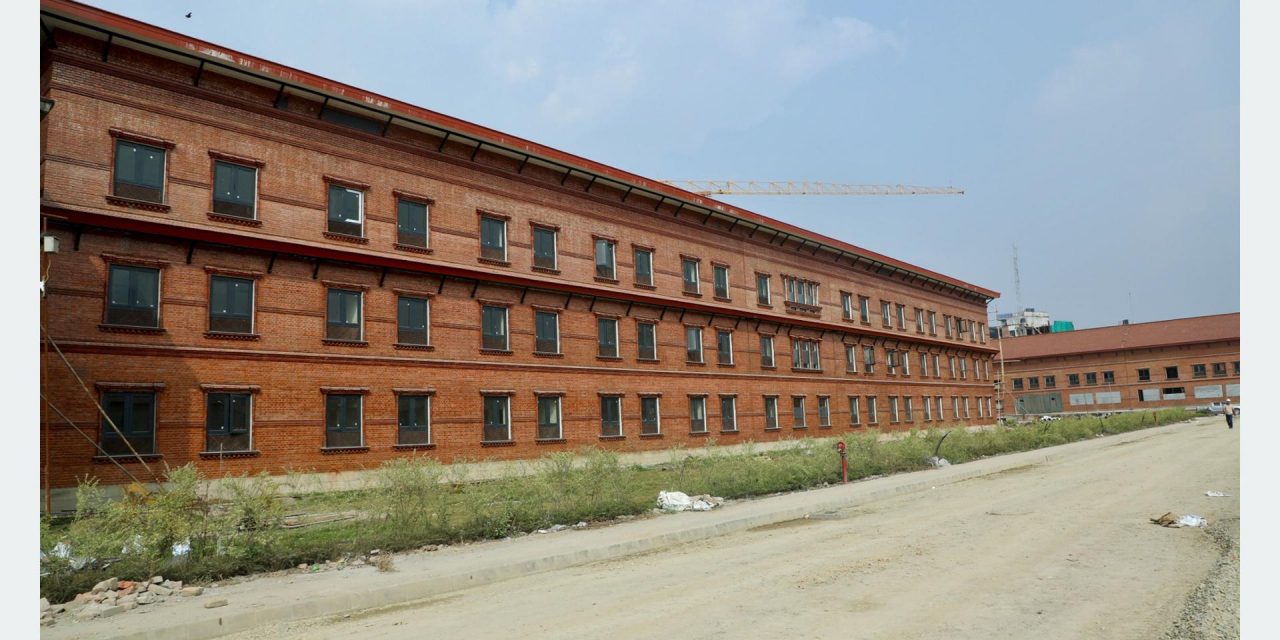संविधानसभापछि सिंहदरबार फर्कंदै संसद्