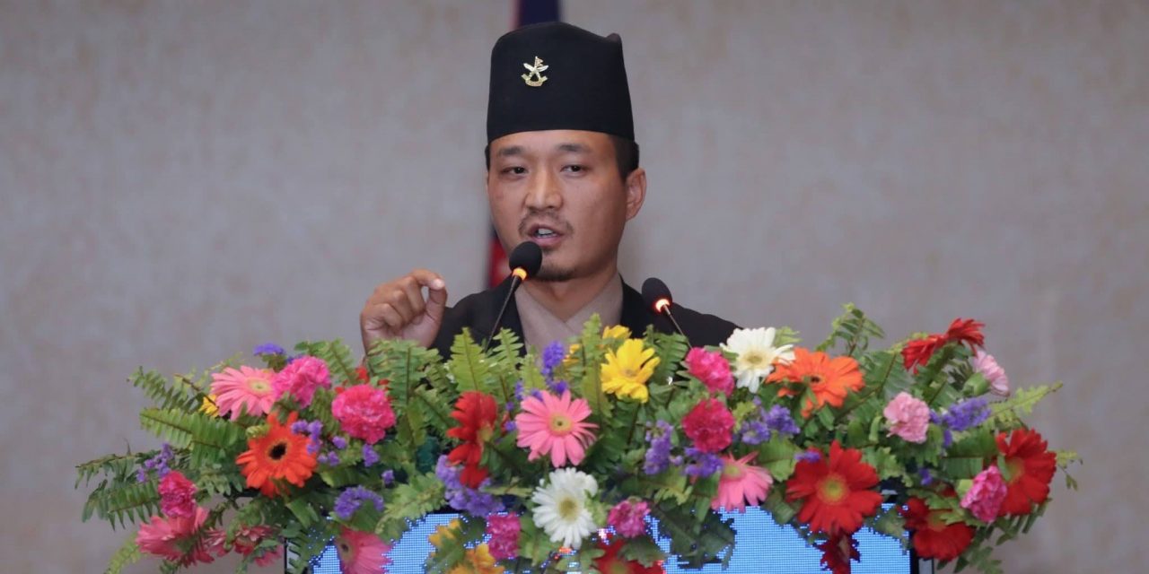 नागरिकप्रति इमान्दार भएर काम गर्नु आजको आवश्यकता : गृहमन्त्री गुरुङ