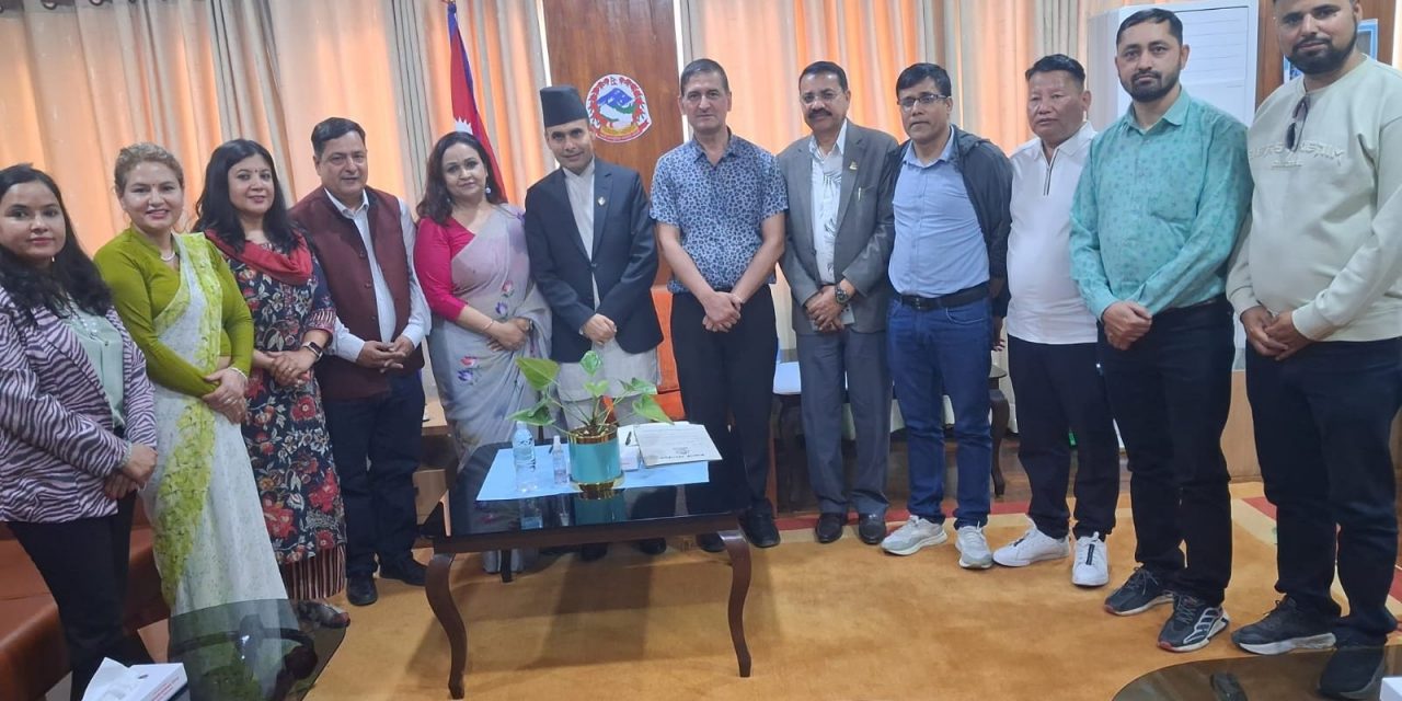 सञ्चारमन्त्री डा तिमिल्सिना र पत्रकार महासङ्घबीच छलफल