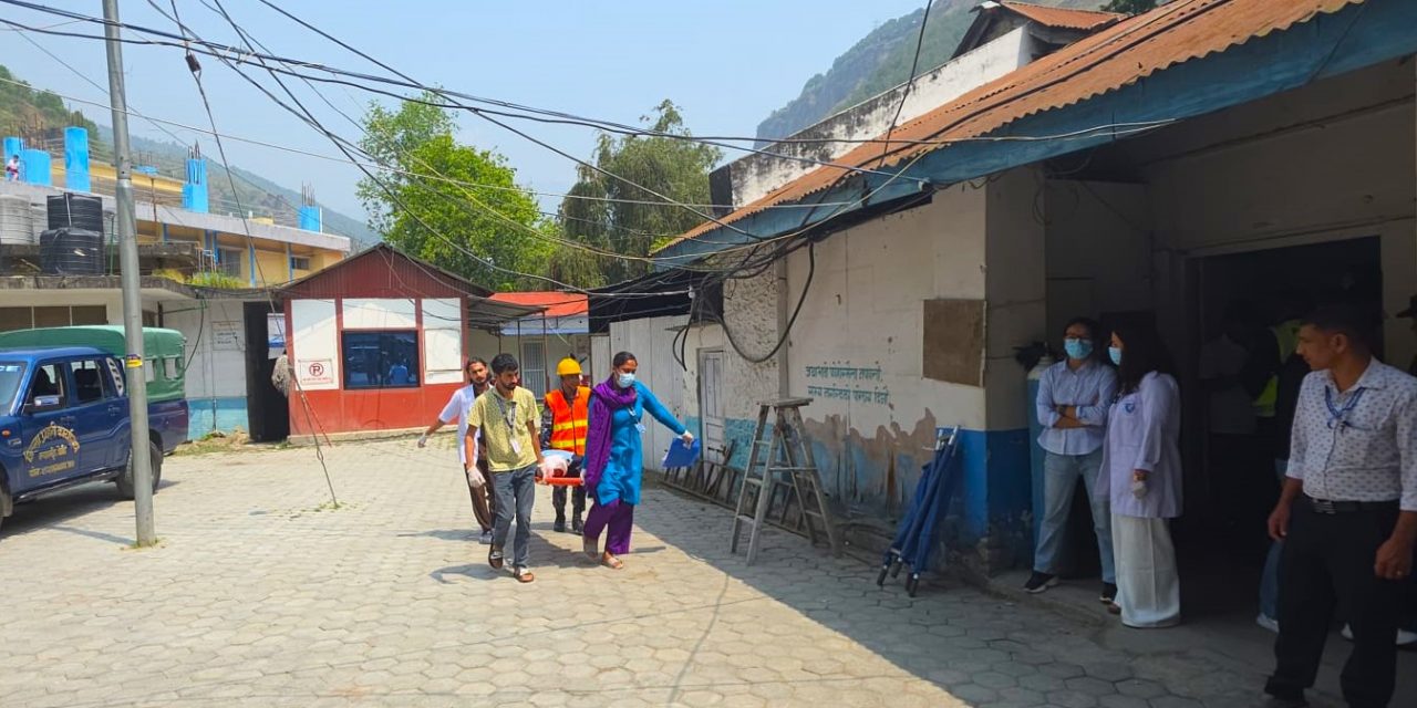 बेनी अस्पतालमा दुर्घटनासम्बन्धी उद्धार र उपचार अभ्यास