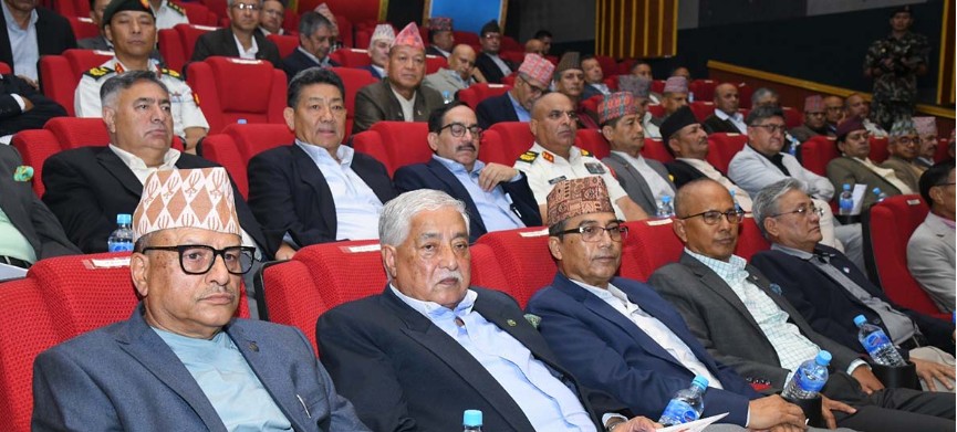 जङ्गीअड्डामा पूर्वरथीहरुसँग नेपाली सेनाको अन्तरक्रिया