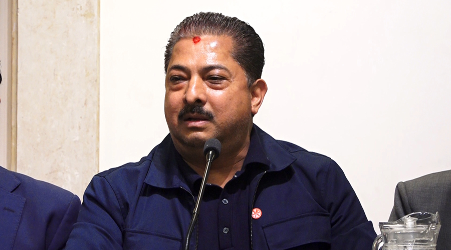 अर्थतन्त्रको उन्नयनका निम्ति काम गर्ने अध्यक्ष श्रेष्ठको प्रतिबद्धता