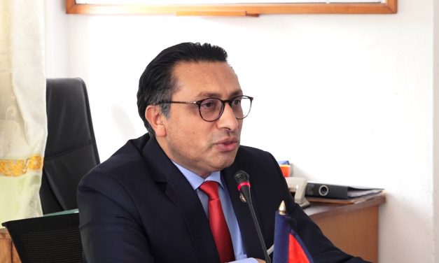 अर्थतन्त्रलाई गतिशील बनाउने लक्ष्यसहित बजेट ल्याइने : अर्थमन्त्री वाग्ले