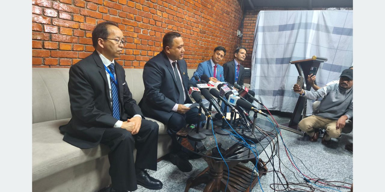 परराष्ट्रमन्त्री खनाल स्वदेश फिर्ता