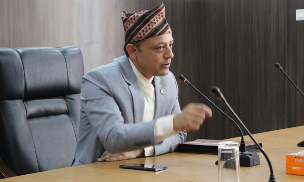 प्रतिनिधिसभाको  बैठकमा भएको घटनाको जाँचबुझ गर्न समिति गठन