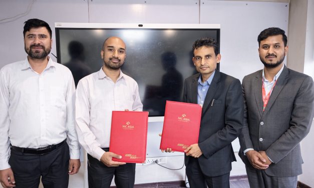 डाउनपेमेन्ट बिनै क्रेडिट कार्डमार्फत शून्य ब्याजदरमै अनर ब्राण्डका स्मार्टफोन खरिद गर्न मिल्ने गरी एनआईसी एशिया बैंक र इफिक्स नेपालबीच सम्झौता