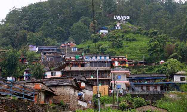 चियाबारीको हरियालीमा फक्रिँदै ल्वाङको पर्यटन