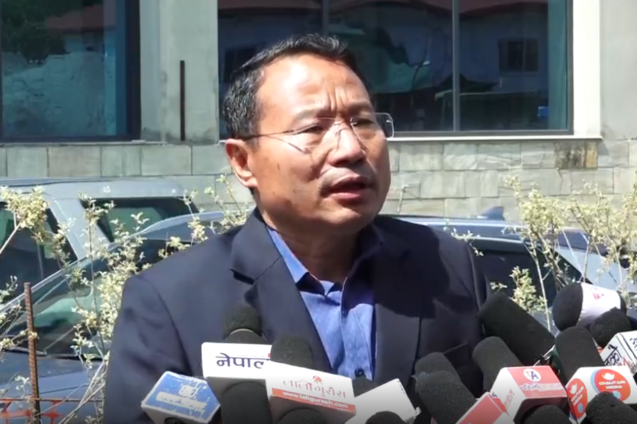 संसदमा प्रस्तुत गरिएको आर्थिक विधेयकमाथि हेरफेरको बिषयमा संसदीय छानबिन समिति आवश्यक पर्न सक्ने ; पूर्वअर्थमन्त्री बर्षमान पुन