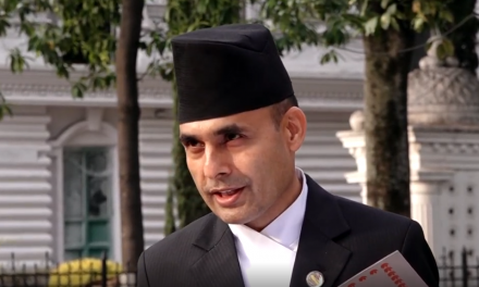 धितोपत्र बोर्डको अध्यक्षमा डा. गोपालप्रसाद भट्टलाई नियुक्त गर्ने निर्णय भएको छ: सञ्चार मन्त्री तिमिल्सिना