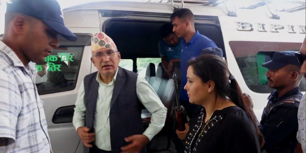 सुर्खेतबाट पक्राउ परेका विष्णु पौडेललाई ललितपुर ल्याइयो