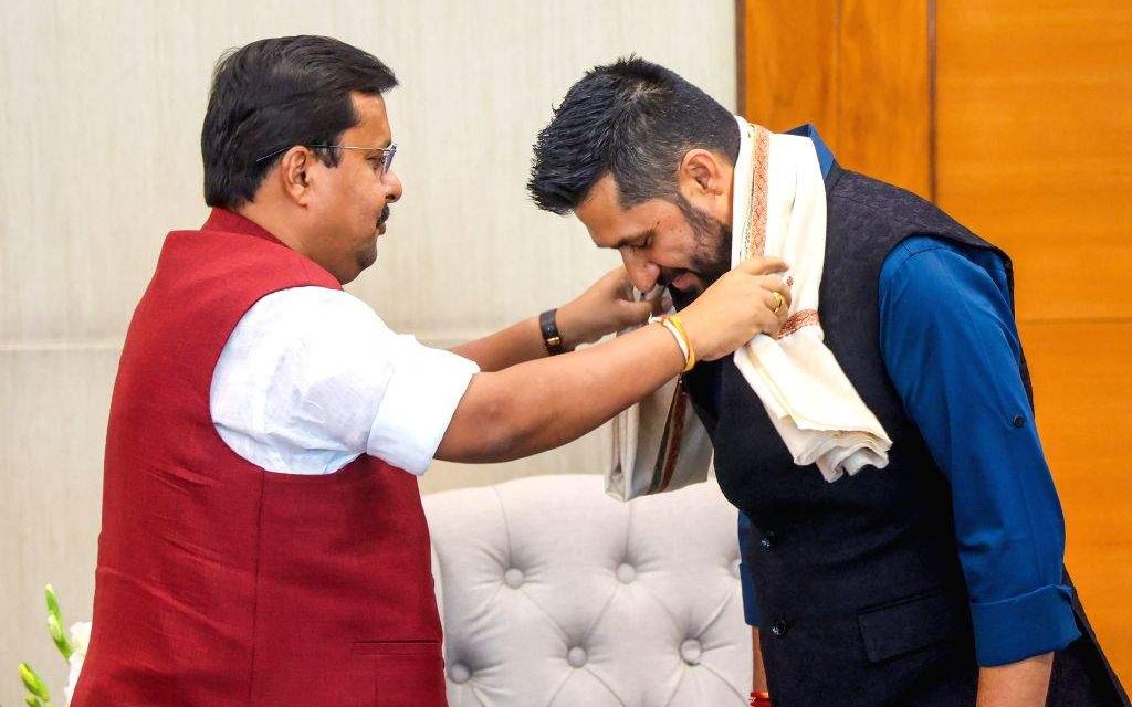 सभापति लामिछाने र अध्यक्ष नवीनबीच भेटवार्ता : राजनीतिमा ‘जेन–जेड’ पुस्ताको बढ्दो भूमिकाबारे छलफल