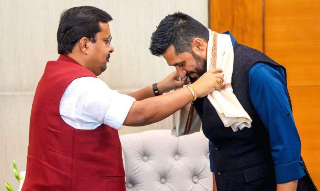 सभापति लामिछाने र अध्यक्ष नवीनबीच भेटवार्ता : राजनीतिमा ‘जेन–जेड’ पुस्ताको बढ्दो भूमिकाबारे छलफल