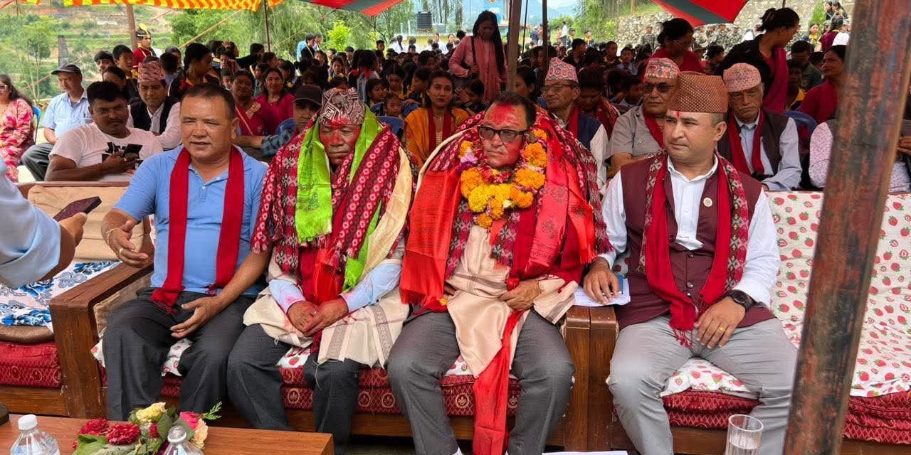 वडा अध्यक्ष सिलवालले गरे नयाँ प्रधानाध्यापकको स्वागत, गोदारलाई सम्मानपूर्ण बिदाइ