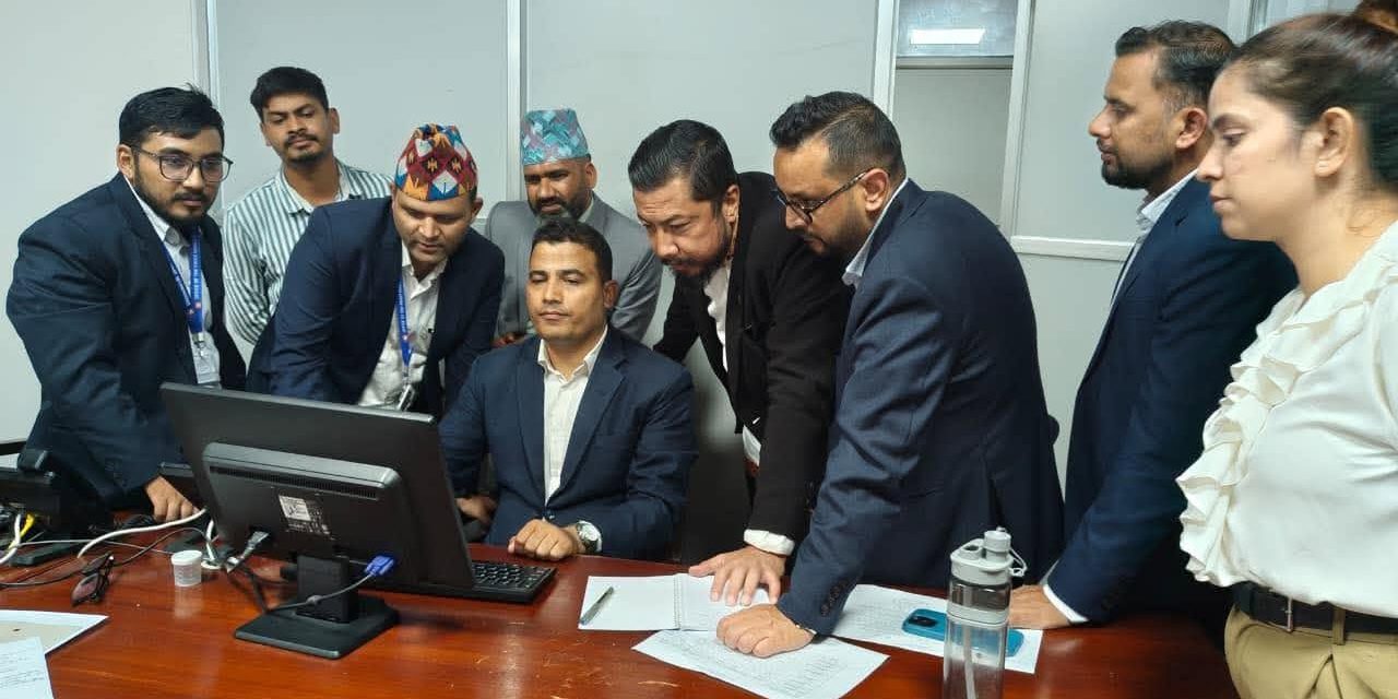 ‘हेलो सरकार’ मा बढ्दो गुनासो, समयमै सम्बोधन गर्न मन्त्रीहरूको निर्देशन