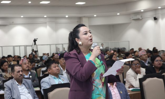 संसद्को गरिमाभन्दा माथि कोही छैन’ : खुस्बु ओली