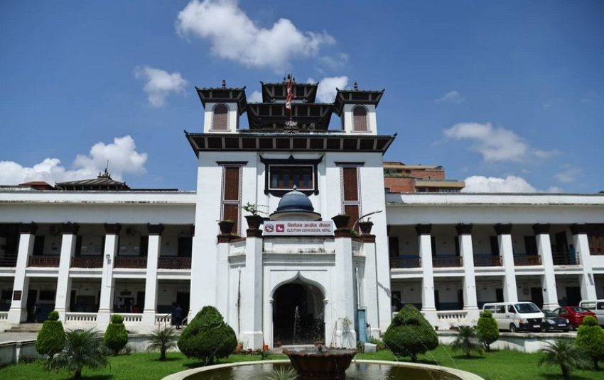 निर्वाचन आयोगमा नयाँ नेतृत्व सिफारिस, प्रमुख आयुक्तमा मानबहादुर कार्की