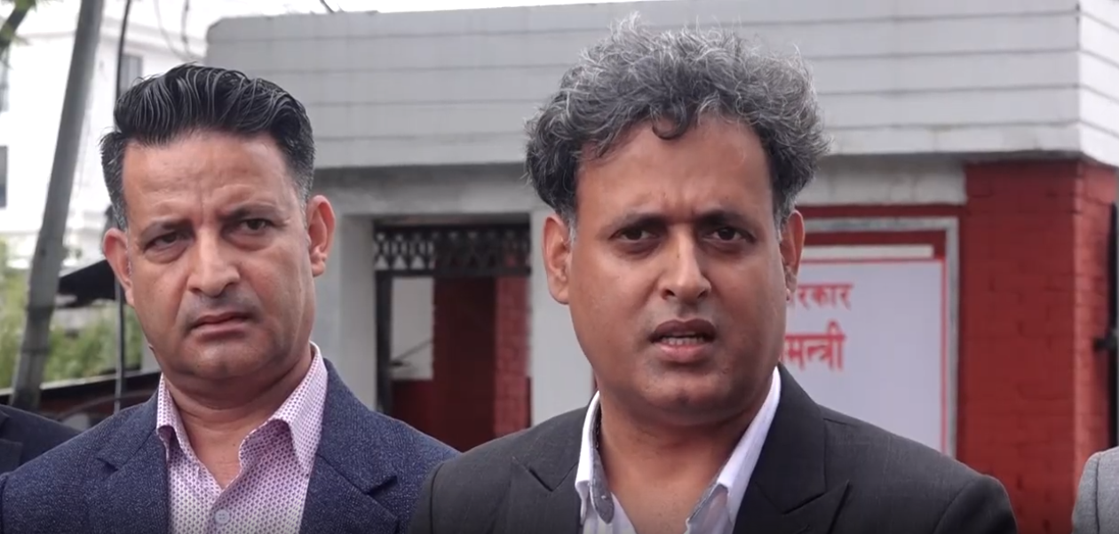 तयारी पोशाक उद्योगका समस्या समाधान गर्न सरकार प्रतिबद्ध छ : प्रधानमन्त्री शाह