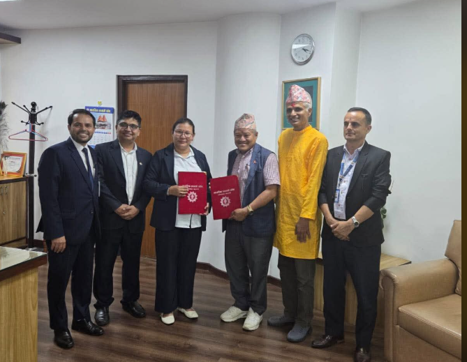 नागरिक लगानी कोष र राइनास नगरपालिकाबीच नागरिक पेन्सन योजना सञ्चालन सम्झौता