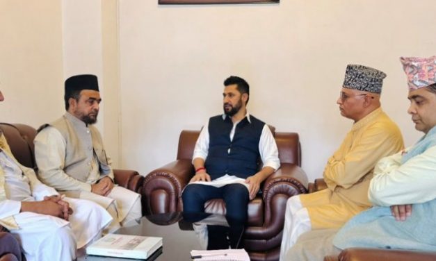 धार्मिक अगुवालाई एकै ठाउँमा ल्याएर सद्भाव अभियानमा जुटे रवि लामिछाने