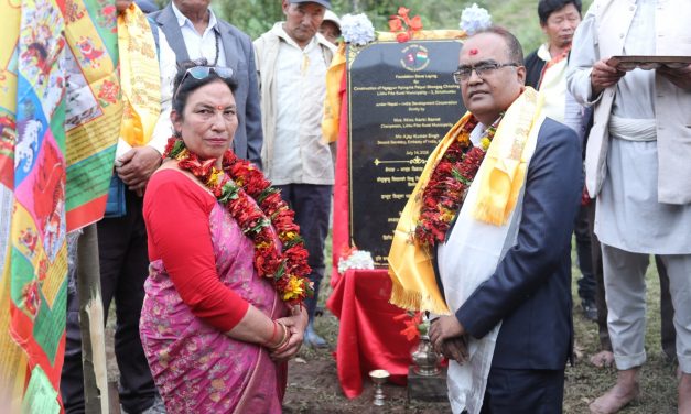 नेपालको सोलुखुम्बुमा गुम्बा भवनको शिलान्यास समारोह