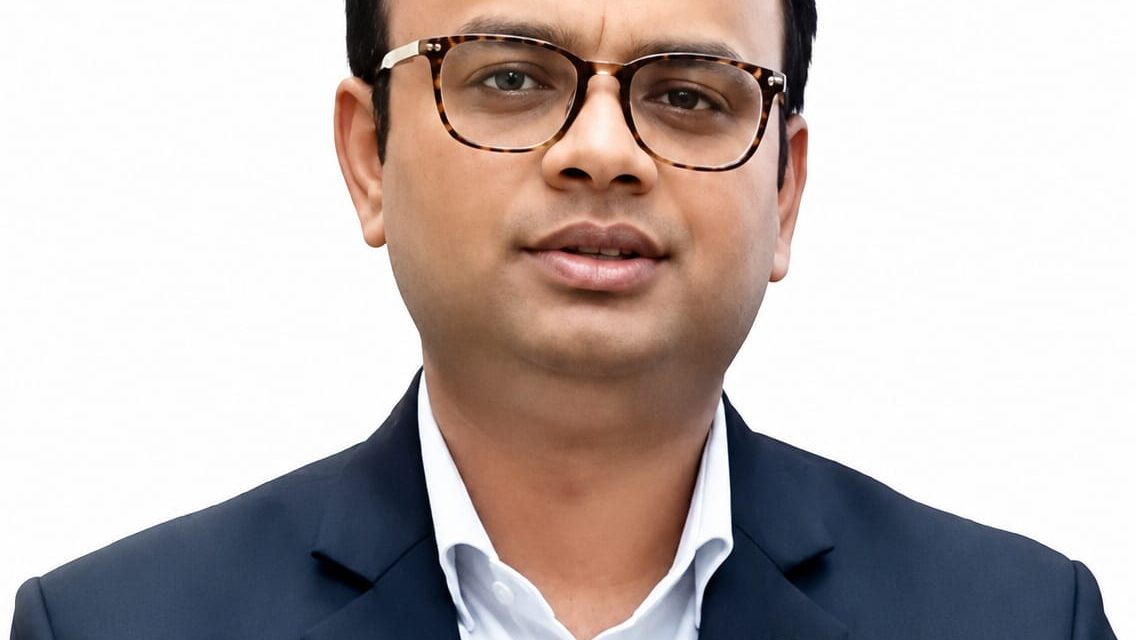 अवैध पार्किङ रोक्न ह्वील लक उचित, तर स्पष्ट कानुनको अभाव : अधिवक्ता नवीन खनाल