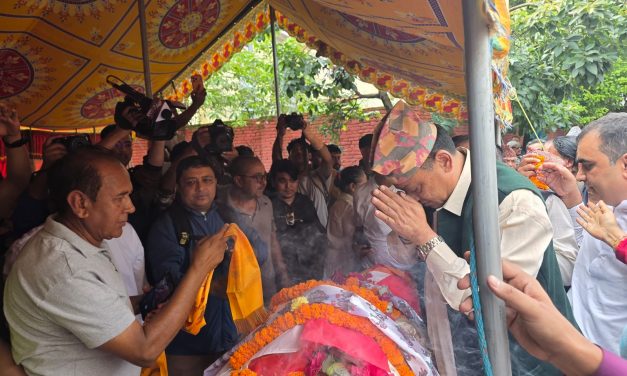 लोकतन्त्रका अथक योद्धा गोपालमान श्रेष्ठप्रति मुख्यमन्त्री बानियाँको भावपूर्ण श्रद्धाञ्जली